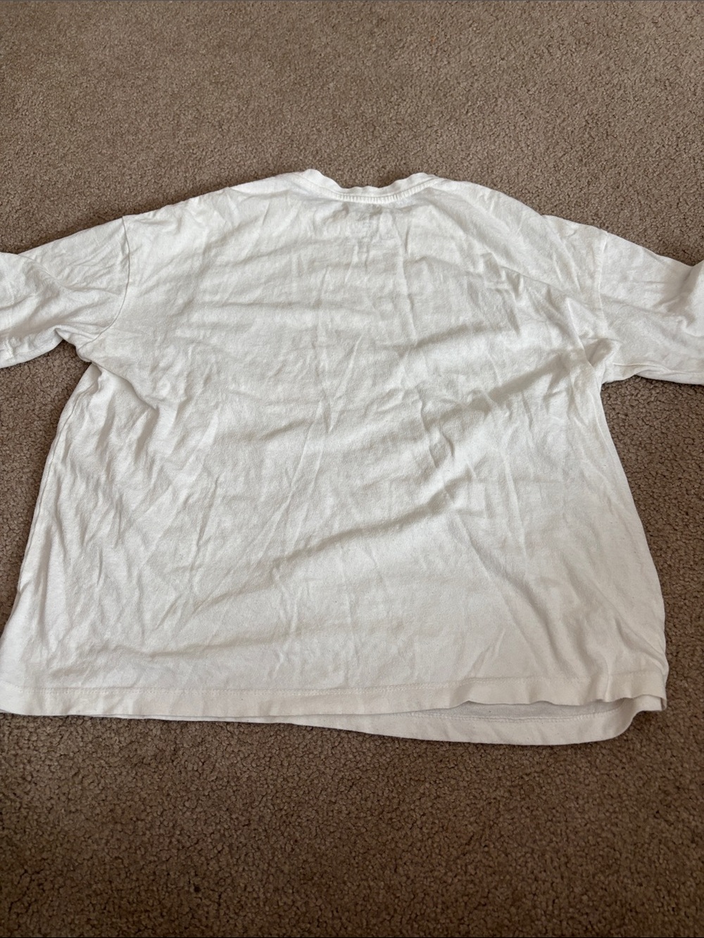 Billabong White Short Sleeve Tee with Skeleton & Rose Graphic size XS - Picture 2 of 5